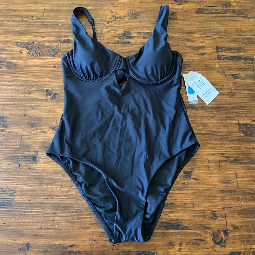 Time and Tru Womens One Piece Swimsuit Underwire Cutout Black TT17HQ024052 SZ M